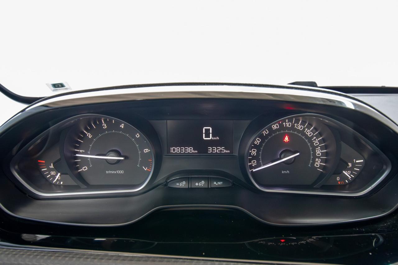 Peugeot 205 1.2 Puretech 82cv