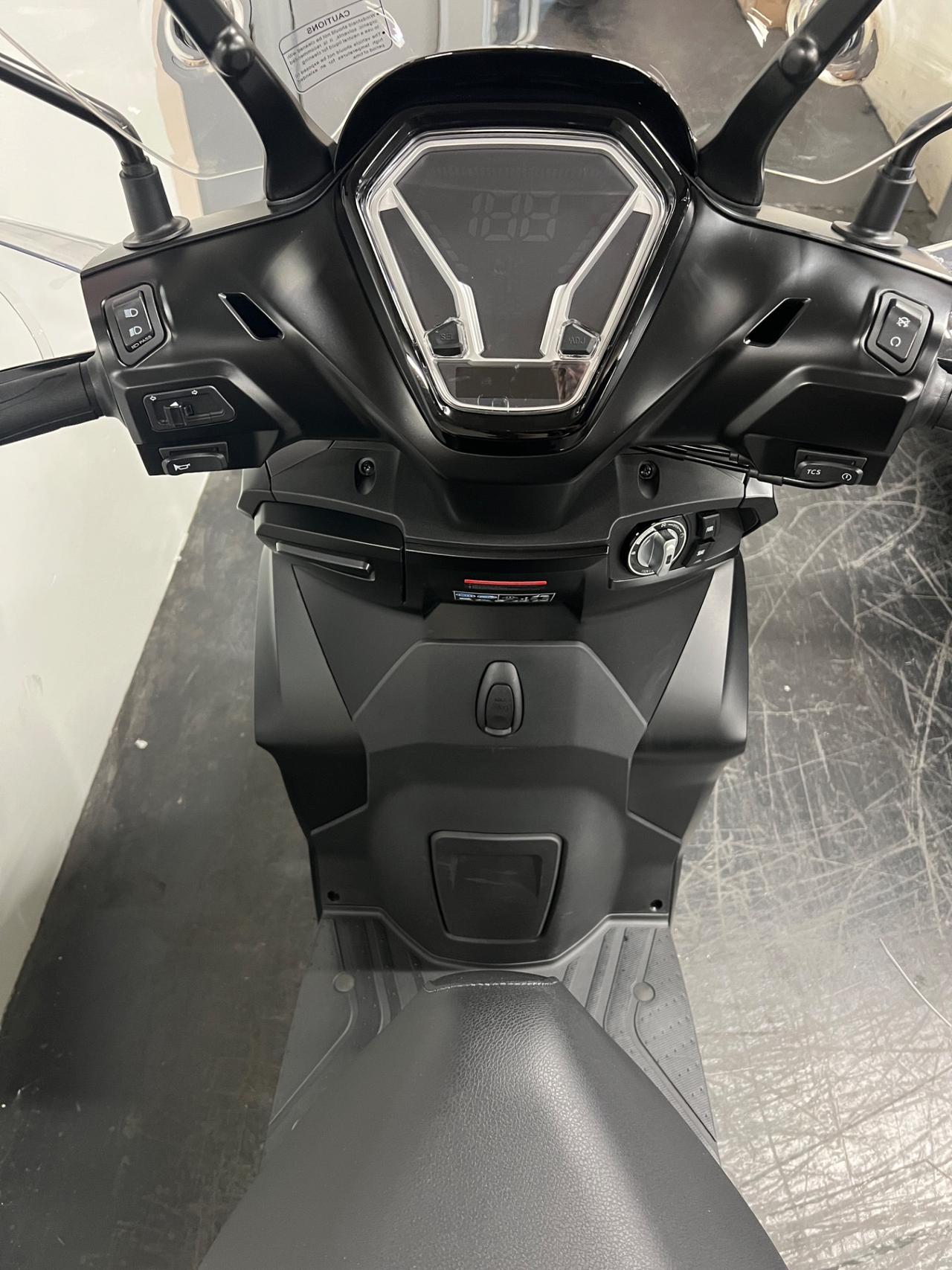 Voge Sfida SR16