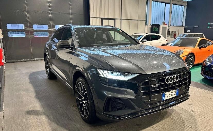 Audi Q8 50 TDI 286 CV quattro tiptronic Sport