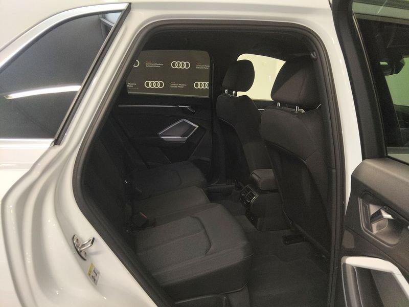 Audi Q3 Q3 35 2.0 tdi Business Advanced s-tronic