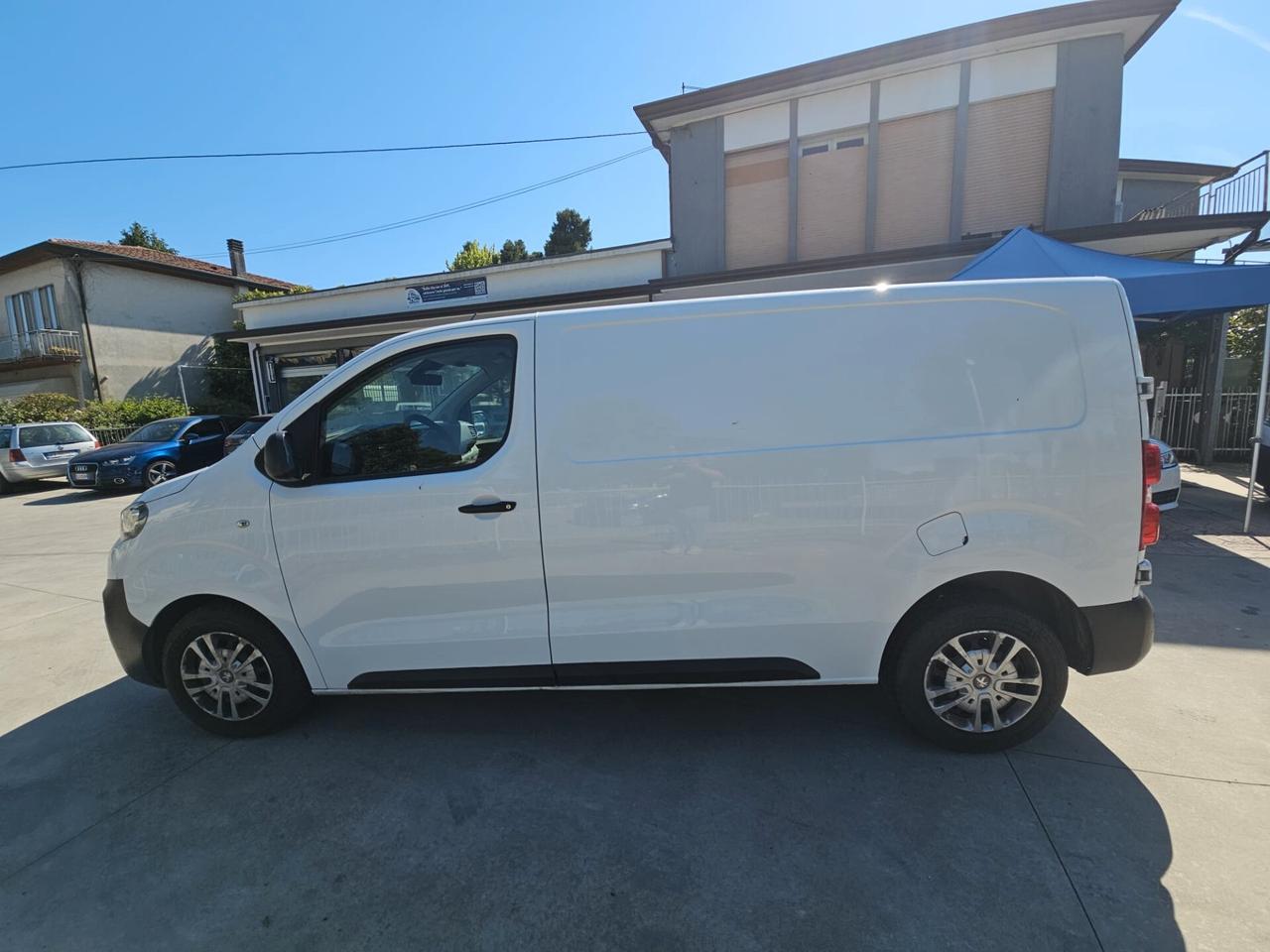PEUGEOT EXPERT / NON MARCIANTE