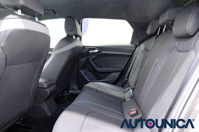 AUDI A1 ALLSTREET 30 TFSI S TRONIC IDENTITY CONTRAST