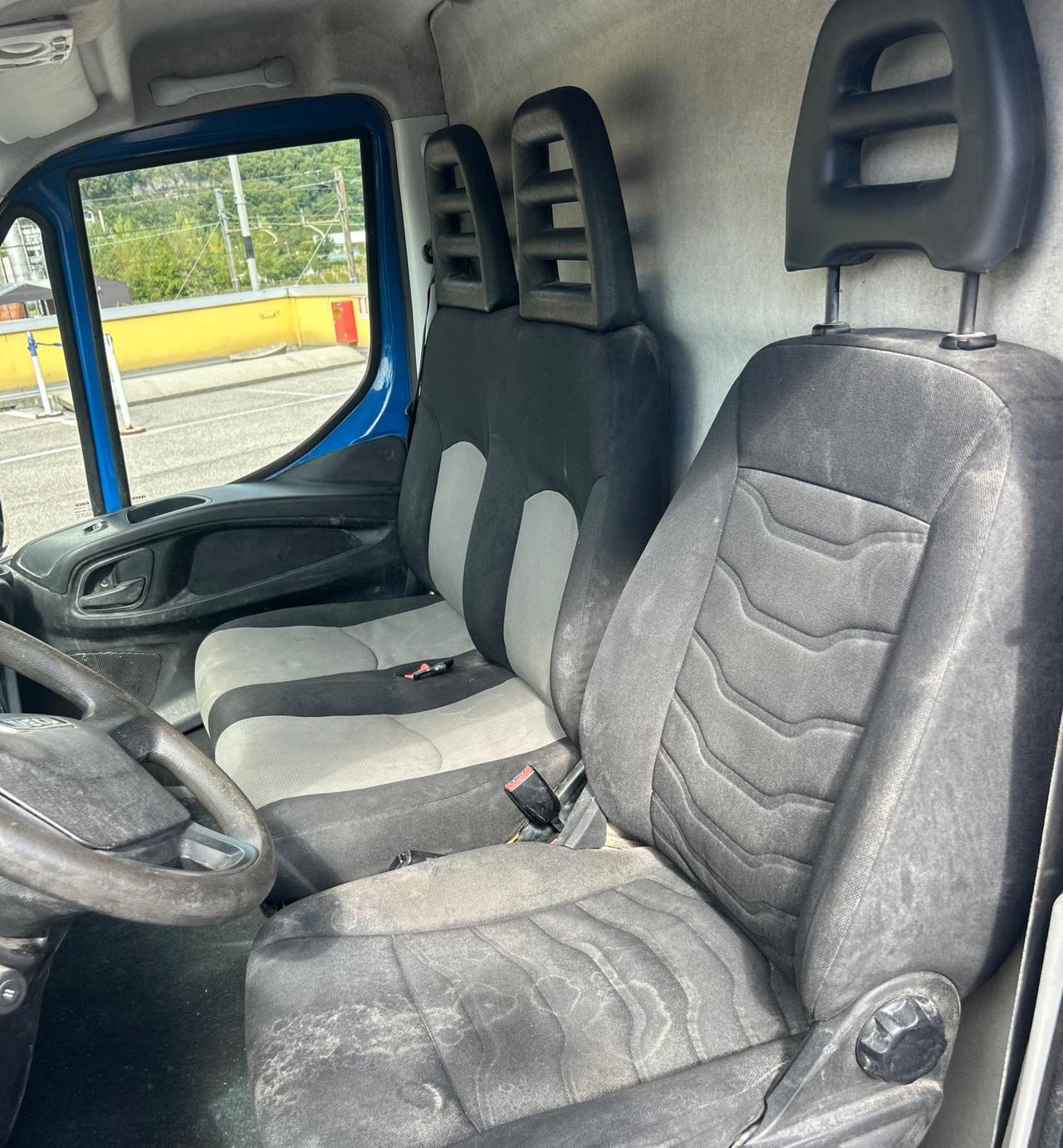 Iveco Daily 35-130 2.3 Diesel Furgone 140.000km