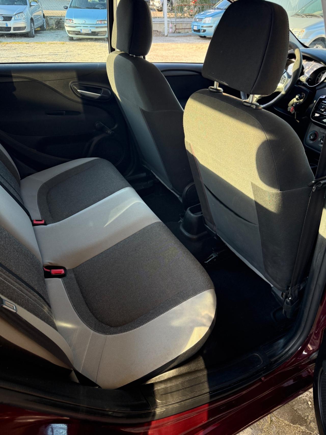 Fiat grande Punto evo 1.4 natural power Neopatentati UNIPRO