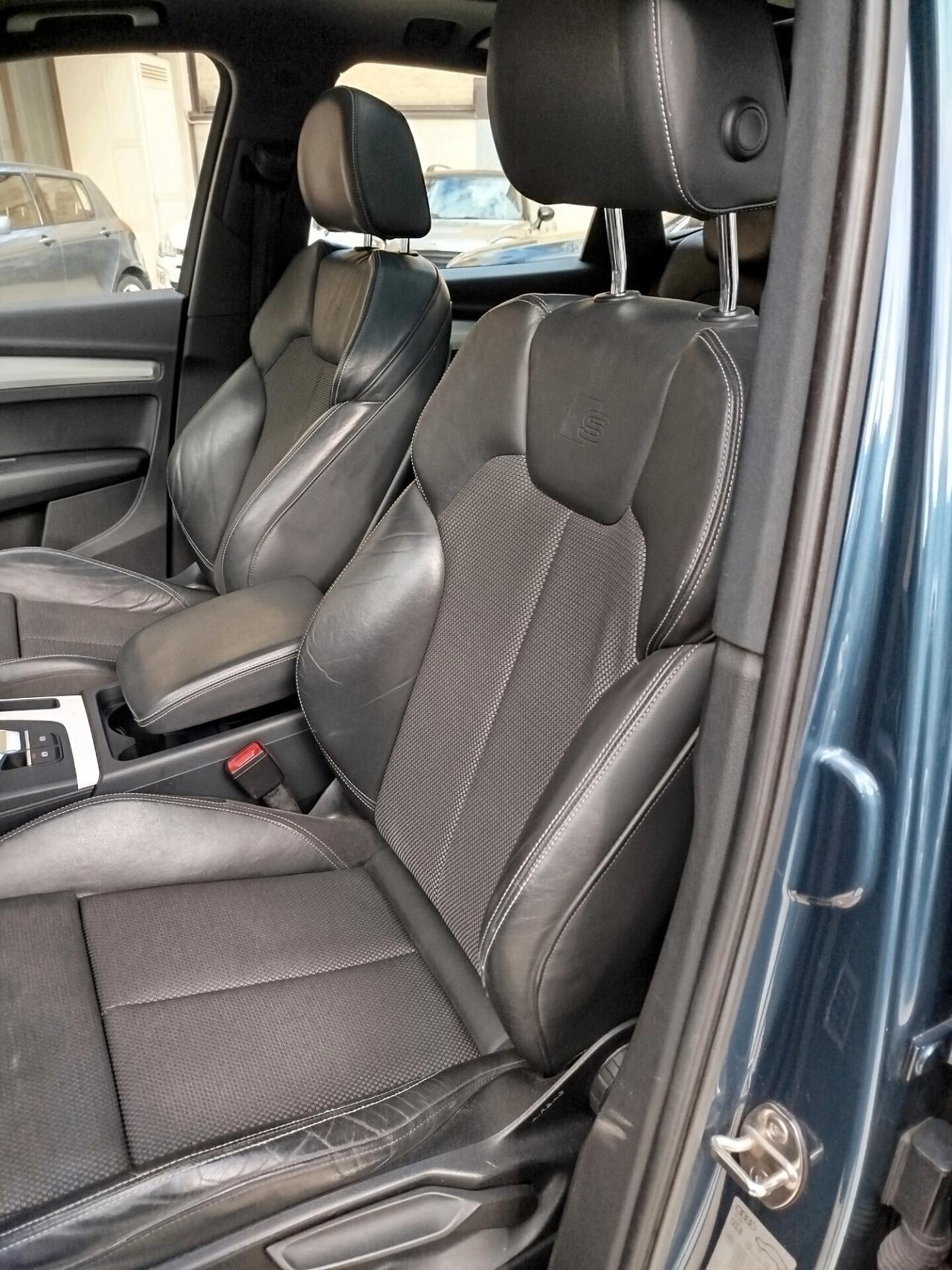 Audi Q5 2.0 TDI quattro S tronic line