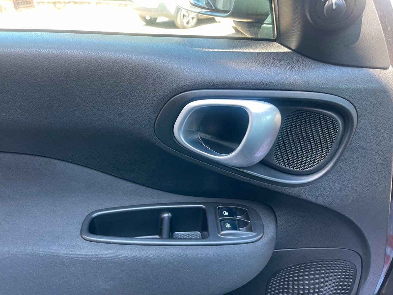 Fiat 500L Living 1.6 Multijet 105 CV Lounge NEO PATENTATI