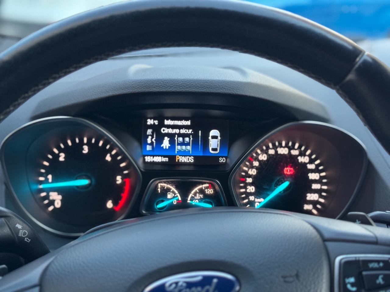 Ford Kuga 1.5 TDCI 120 CV S&S 2WD Powershift ST-Line