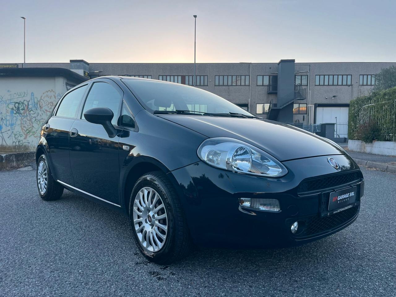 FIAT PUNTO 1200 BENZ LOUNGE 2018 EURO6