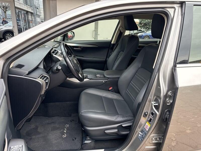 Lexus NX NX 300 Hybrid 4WD Executive