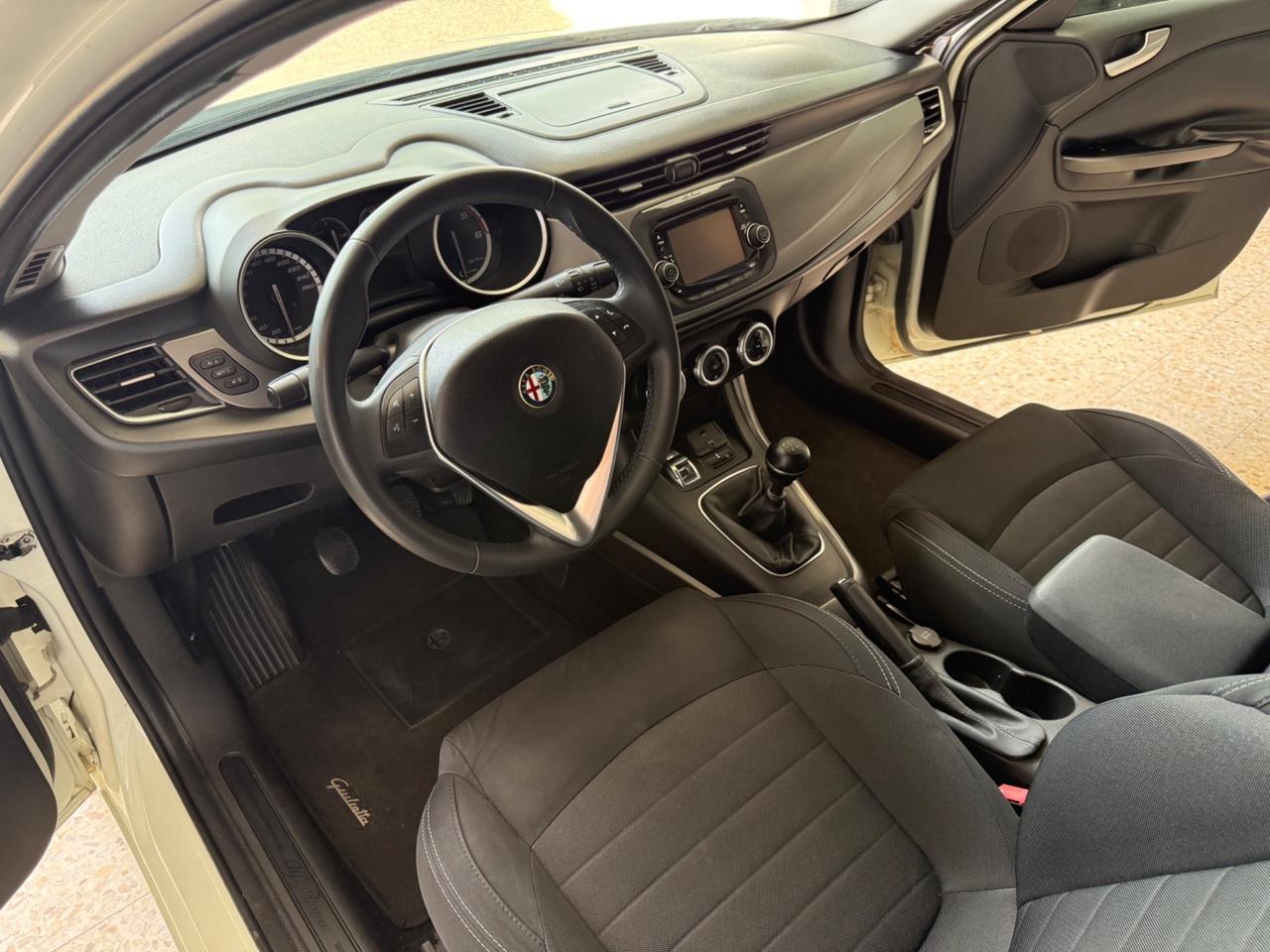Alfa Romeo Giulietta 1.6 JTDm 2015