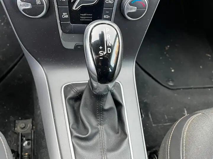 Volvo V40 Cross Country D2 Geartronic