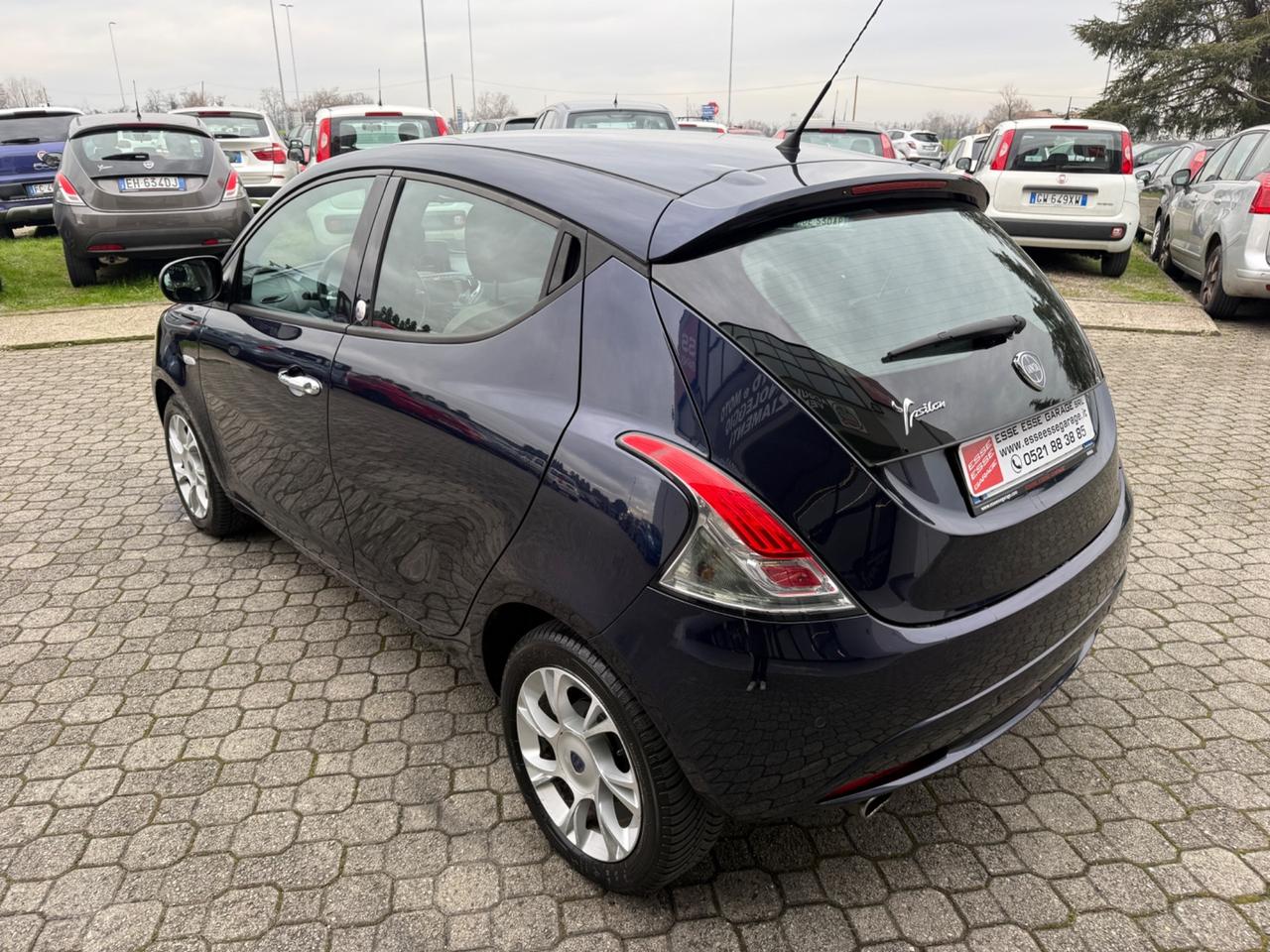 Lancia Ypsilon 1.2 69 CV 5 porte GPL Ecochic Gold