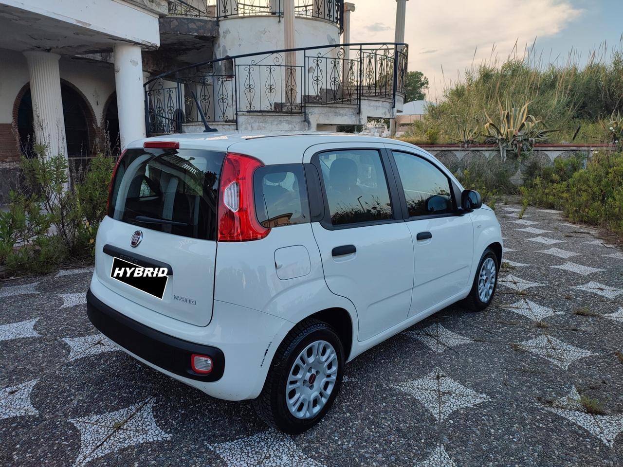 Fiat Panda HYBRID 1.0 S&S 70 CV E6D COMANDI AL VOLANTE CLIMA