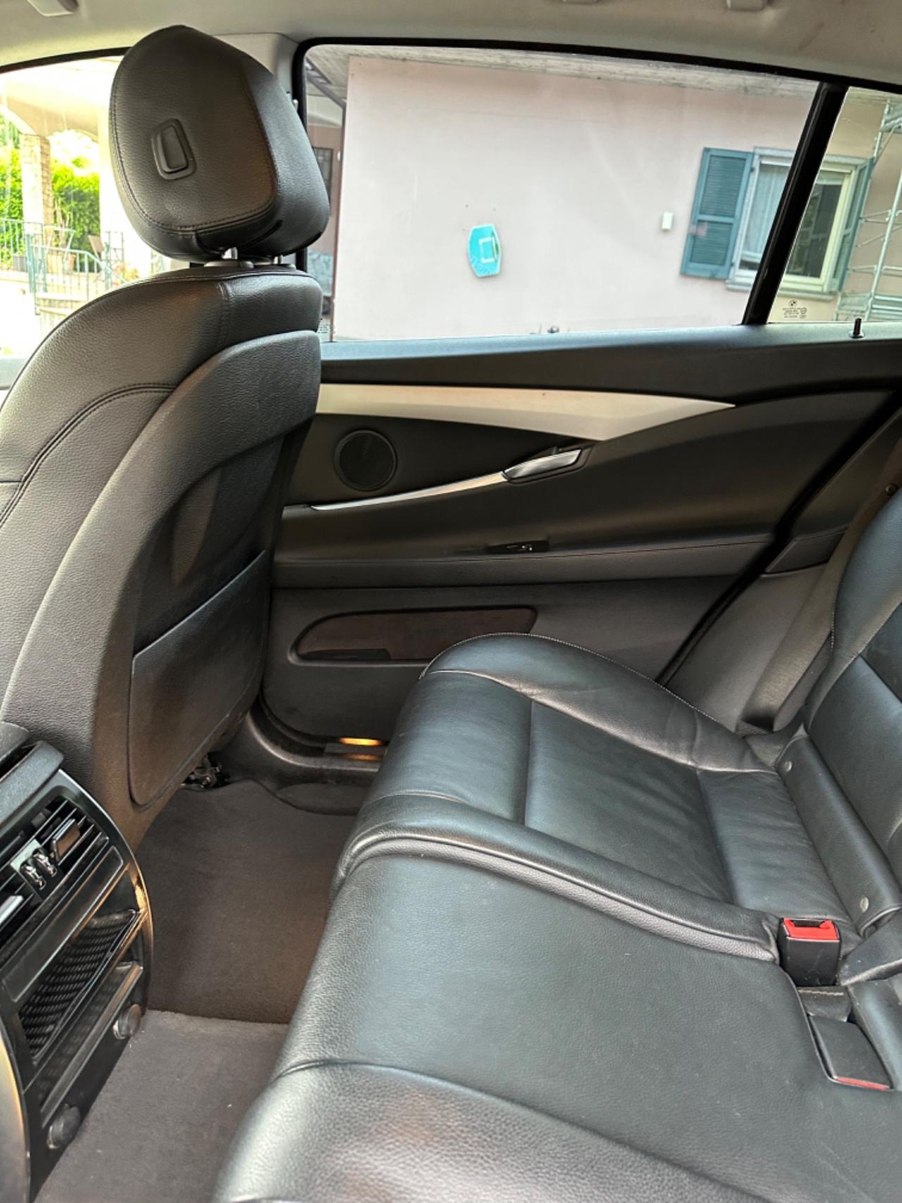 Bmw 520d GT LUXURY PELLE NAVI PRO KMCERT GARANZ UNICOPR