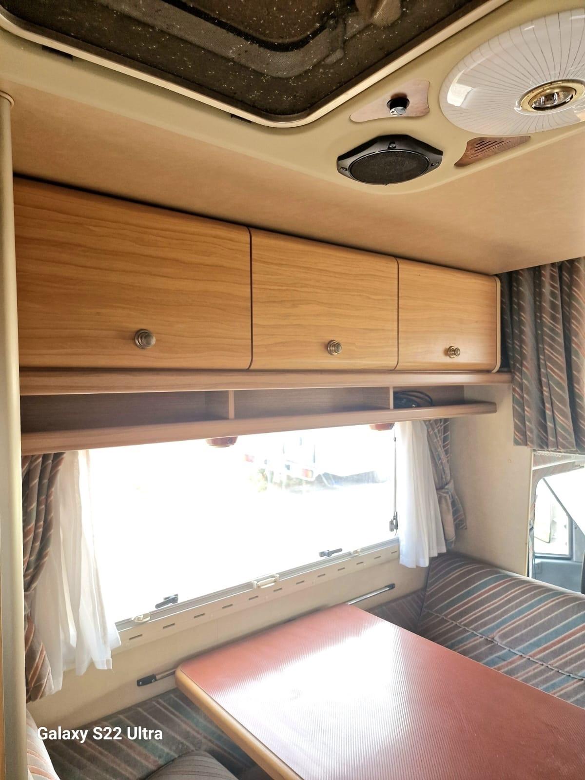 Laika Ecovip 6 MANSARDATO del 1997 in saldo 062