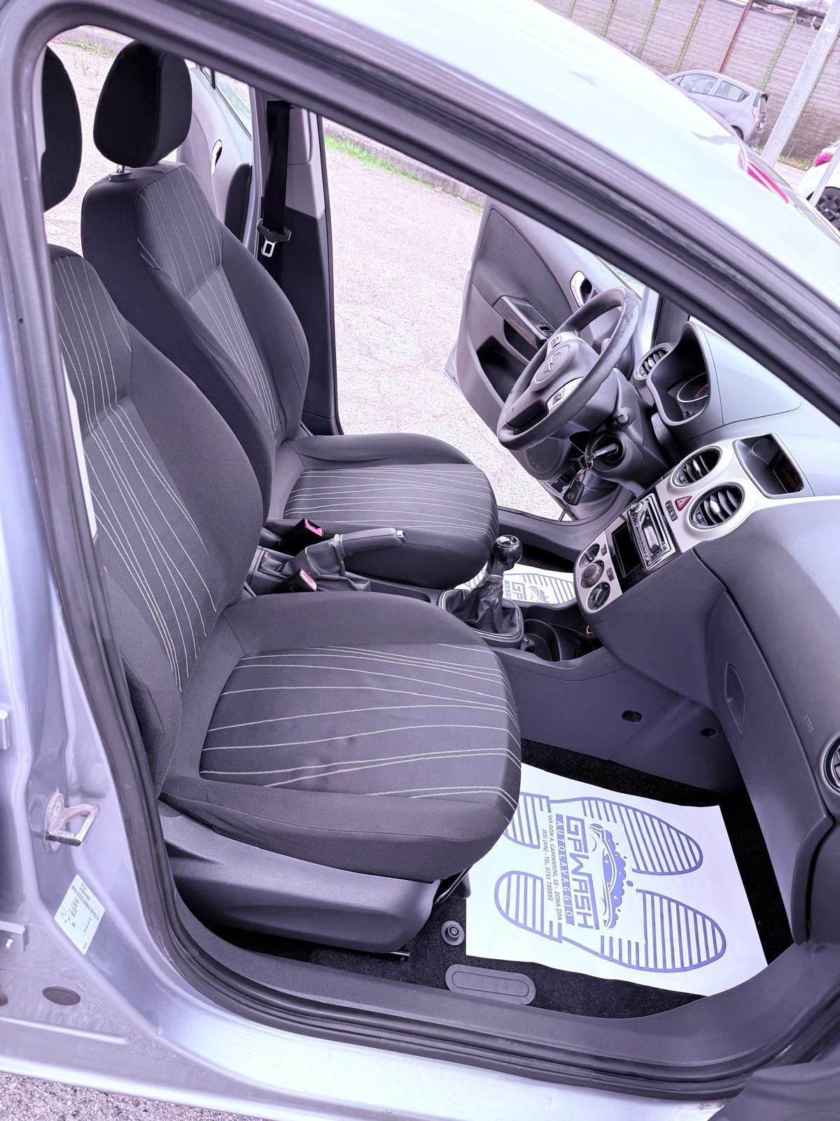 Opel Corsa 1.3 CDTI 75CV 5 porte Ok neopatentati