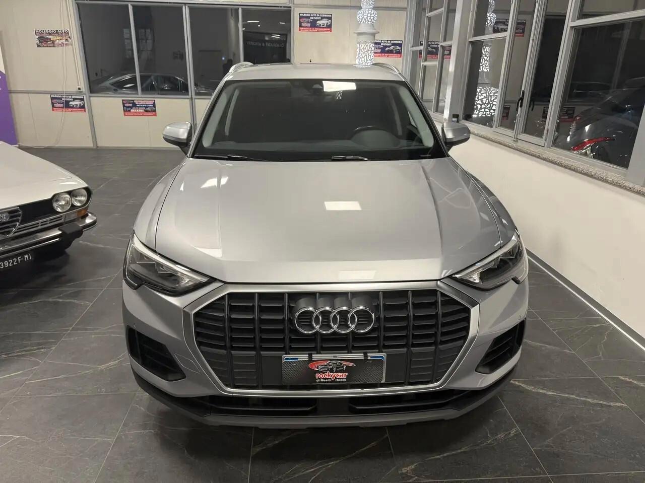 Audi Q3 35 TDI Business