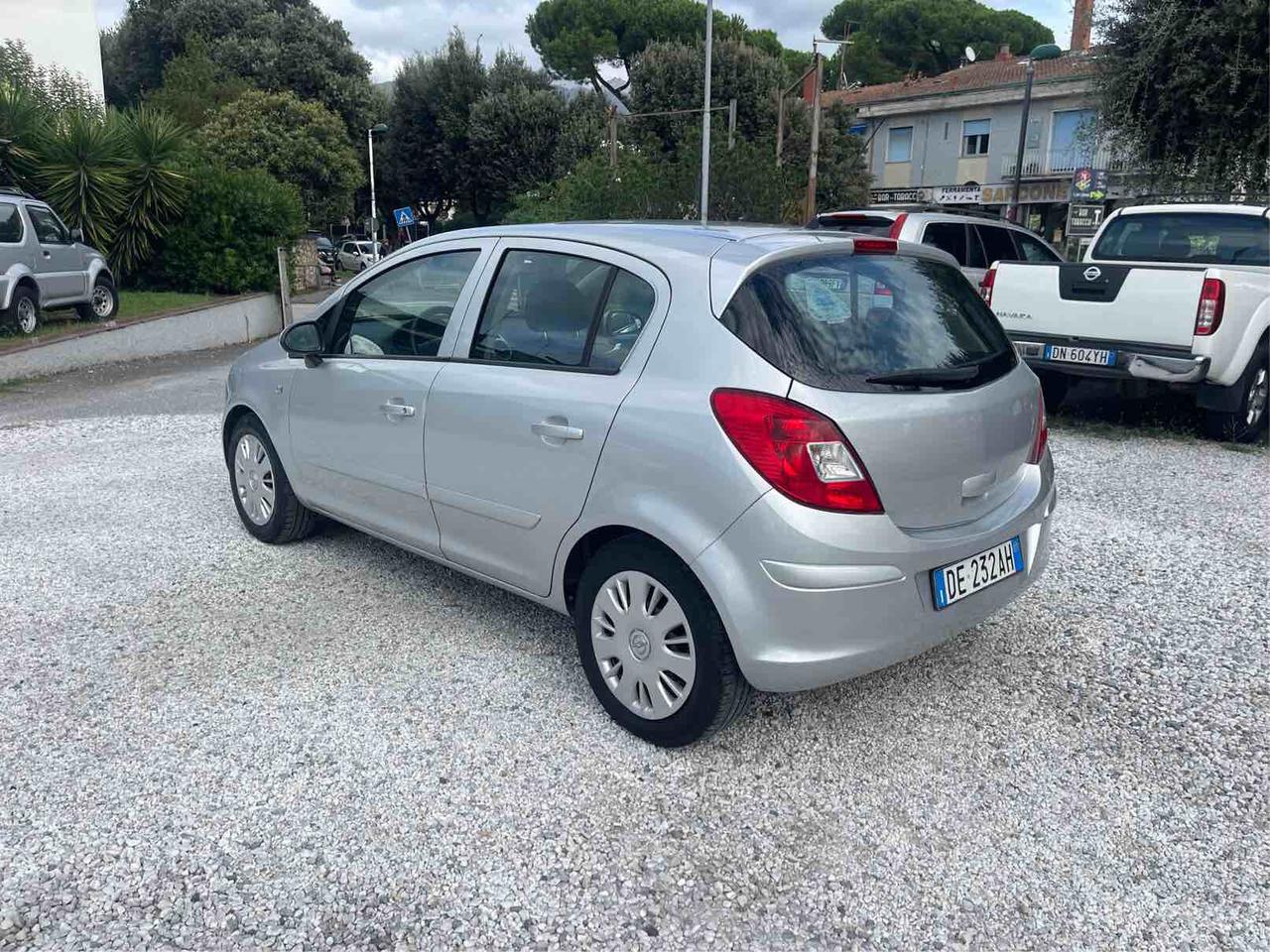 OPEL CORSA - 49 000 km -