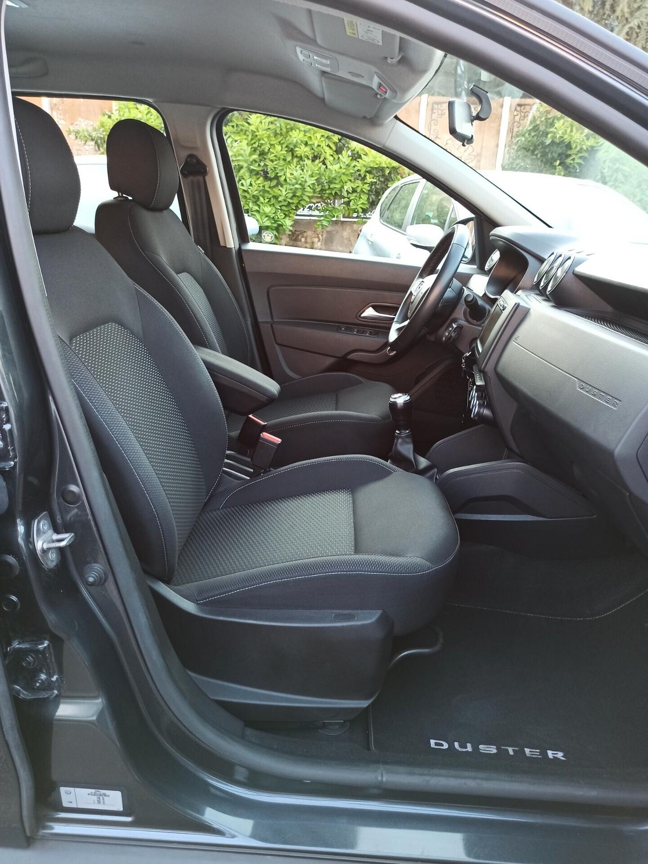 Dacia Duster 1.0 TCe 100 CV ECO-GPL 4x2 15th Anniversary
