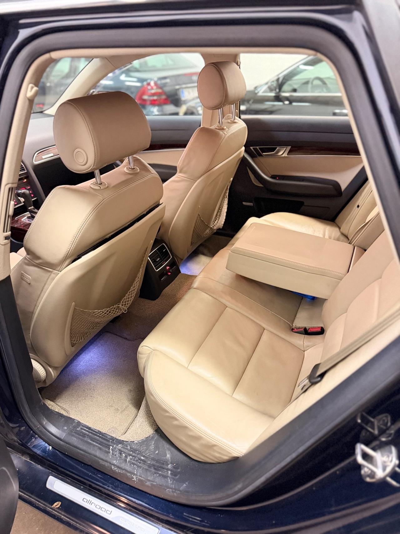 Audi A6 allroad 3.0TDI V6 4x4 full optional