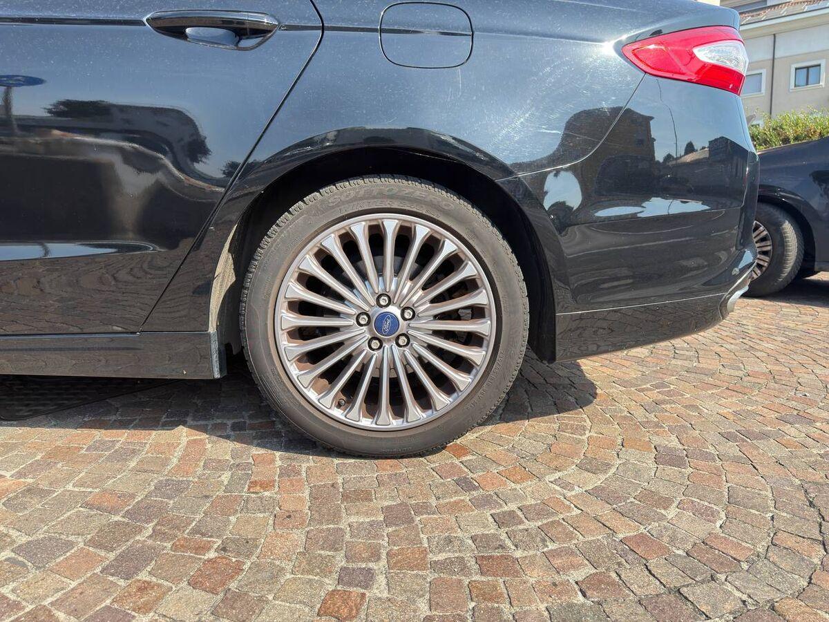 Ford Mondeo 2.0 tdci Titanium Business s&s 180cv powershift my17