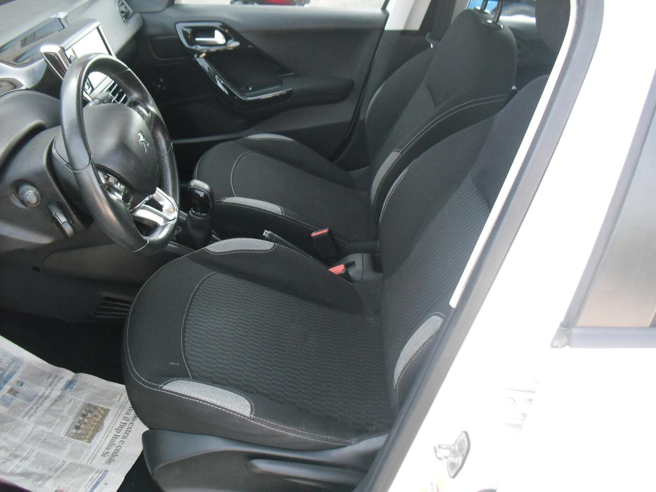 Peugeot 208 PureTech 82 5 porte Active, OTTIME CONDIZIONI, OK NEOPATENTATI!