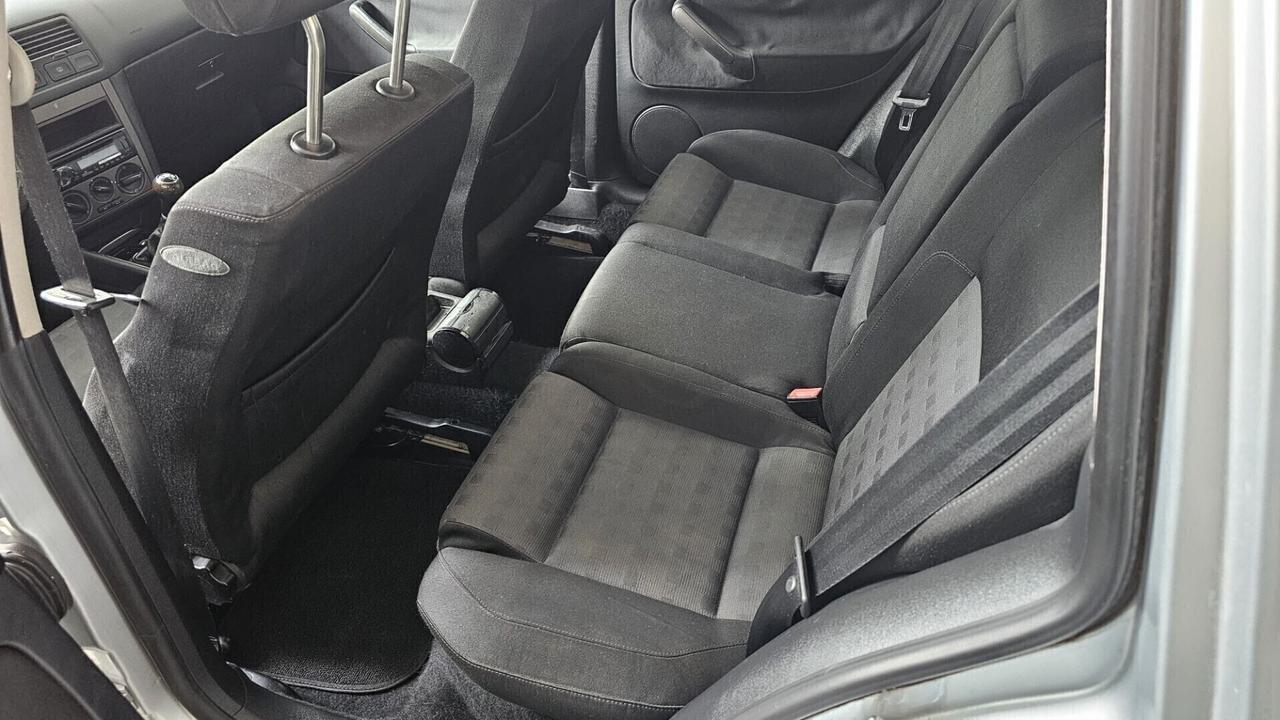 VW Bora 1.6 Highline Unico proprietario