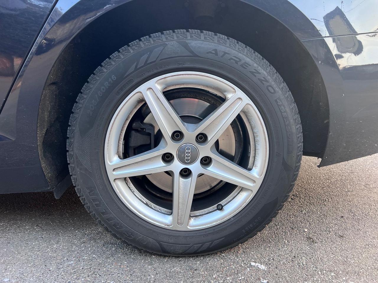 Audi A4 2.0 35 TDI Business Sport #8876