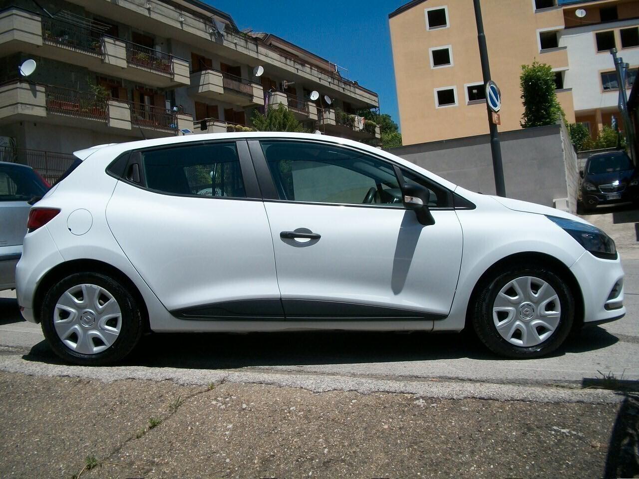 CLIO 1.5 dCi 75Cv VAN Autocarro N1 Euro6 - 2018