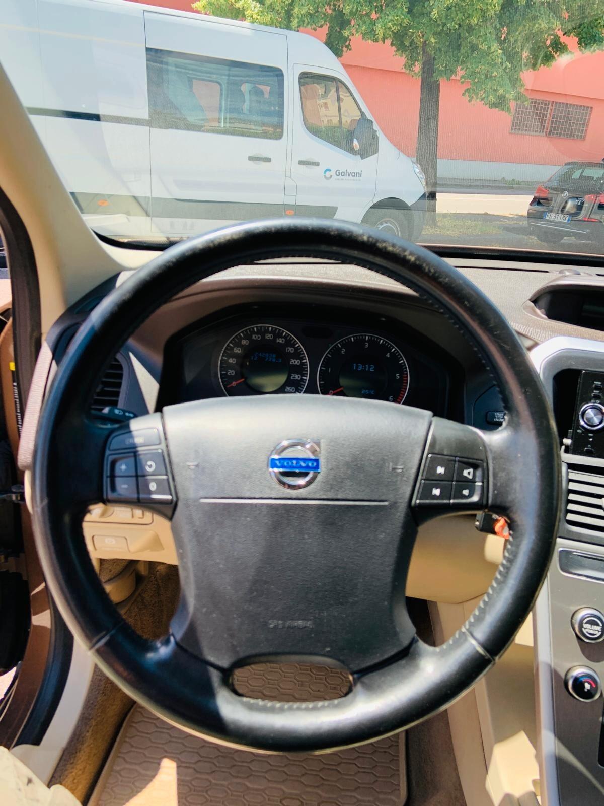 Volvo XC 60 XC60 2.4 D5 Summum