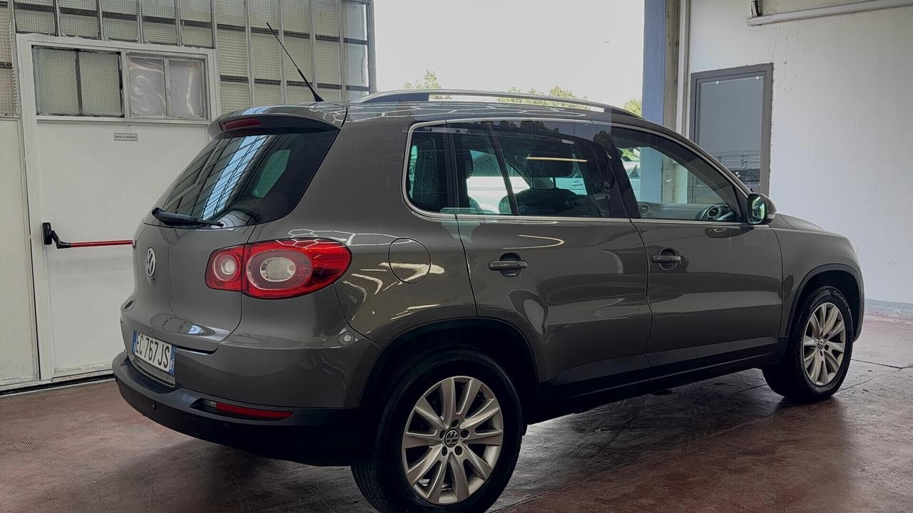 Volkswagen Tiguan 2.0 TDI DPF 4MOTION Sport & Style