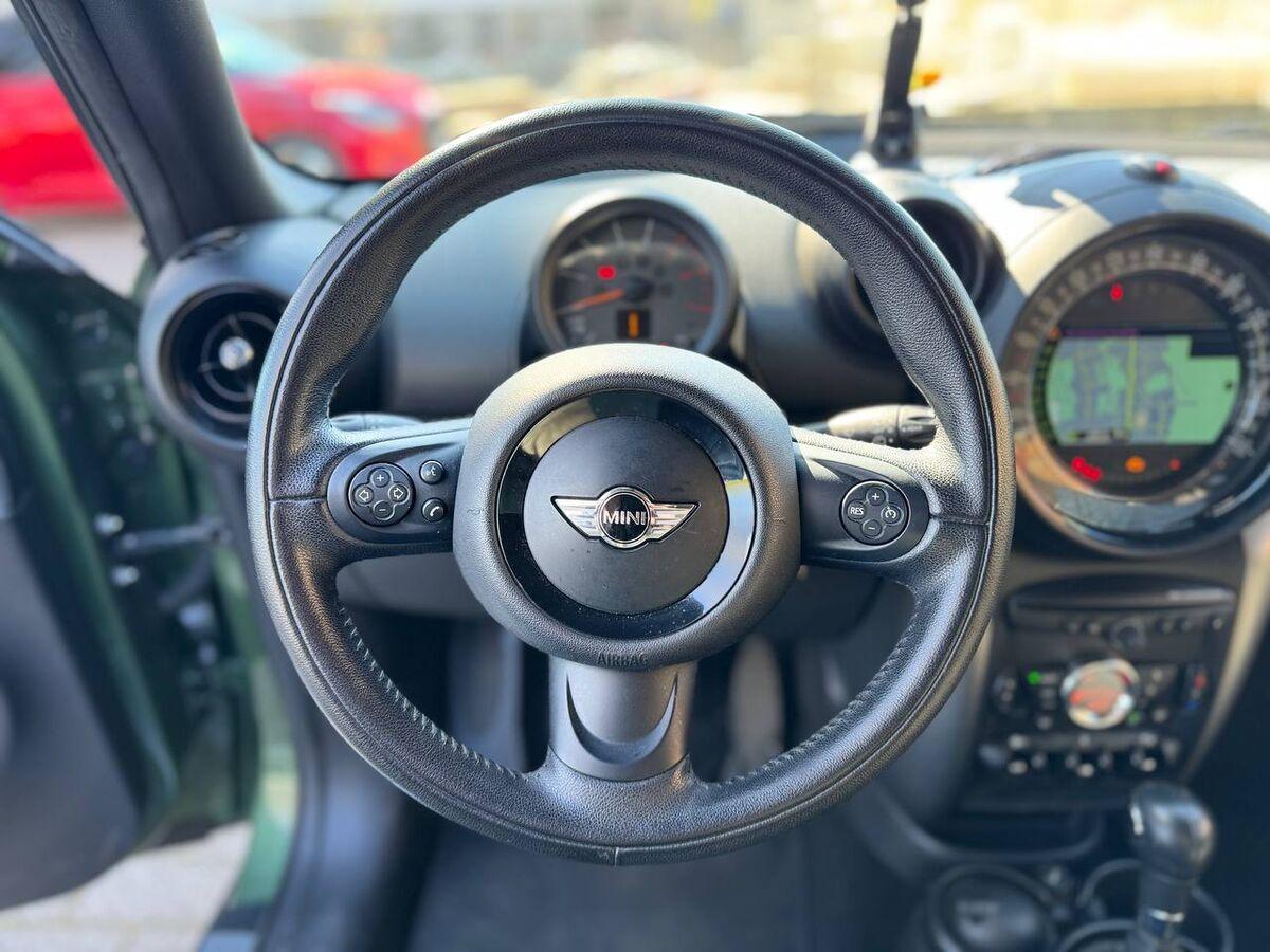 Mini Countryman 2.0 Cooper D Business auto E6