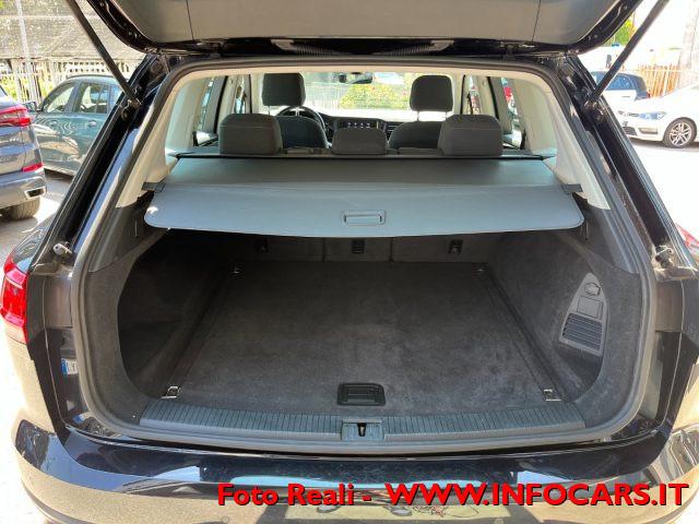 VOLKSWAGEN Touareg 3.0 V6 TDI SCR 231 cv PROMO !