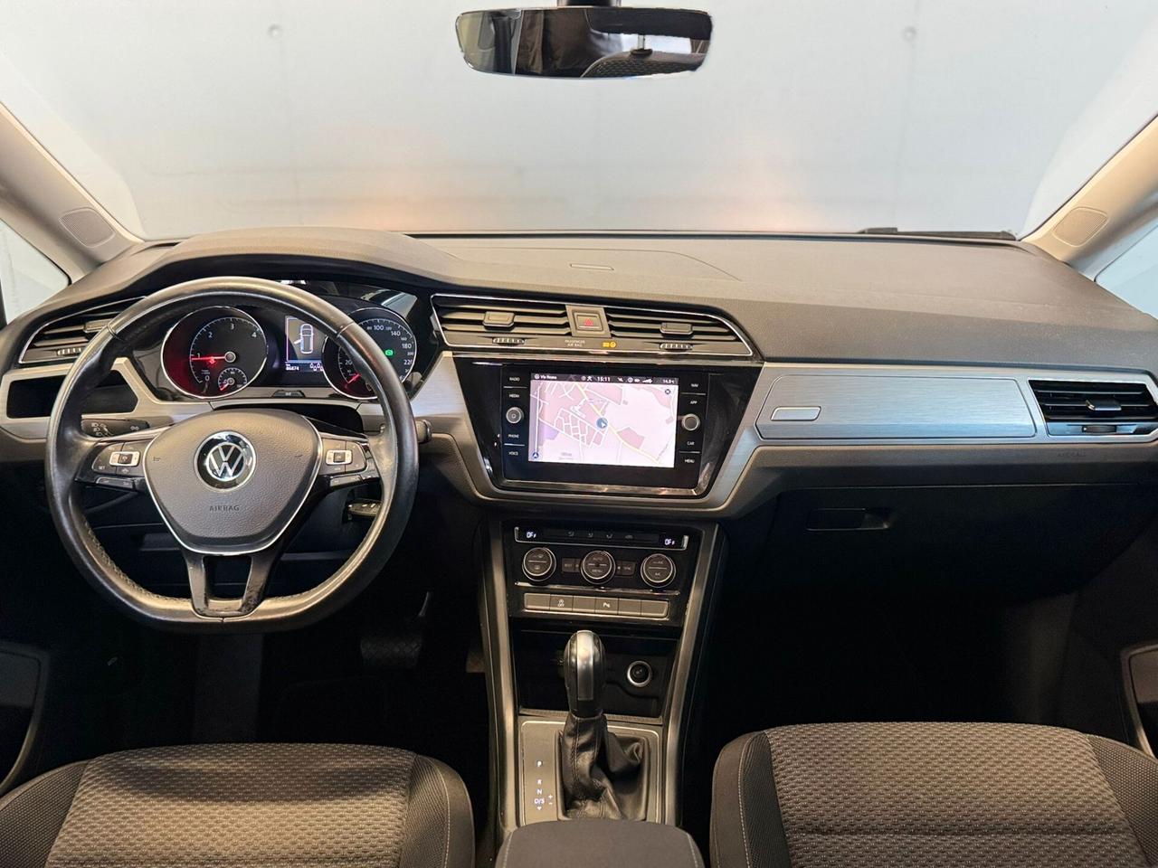 Volkswagen Touran 2.0 TDI 150 CV SCR DSG Business 7 Posti