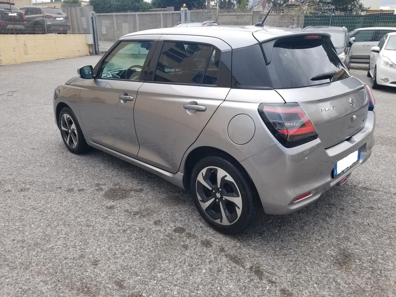 Suzuki Swift 1.2 Hybrid Top