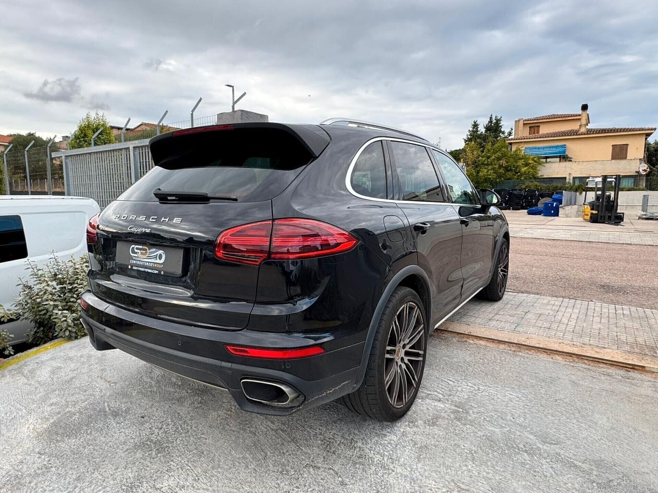 PORSCHE CAYENNE DIESEL - FULL OPTIONAL