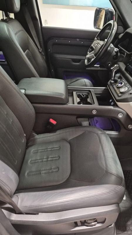 Land Rover Defender Defender 110 3.0D I6 250 CV AWD Auto HSE 7 POSTI