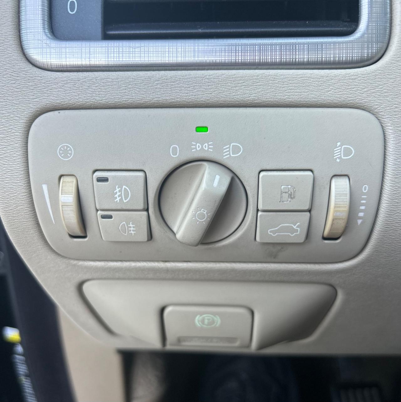 Volvo V70 2.0 D R-Design 2010