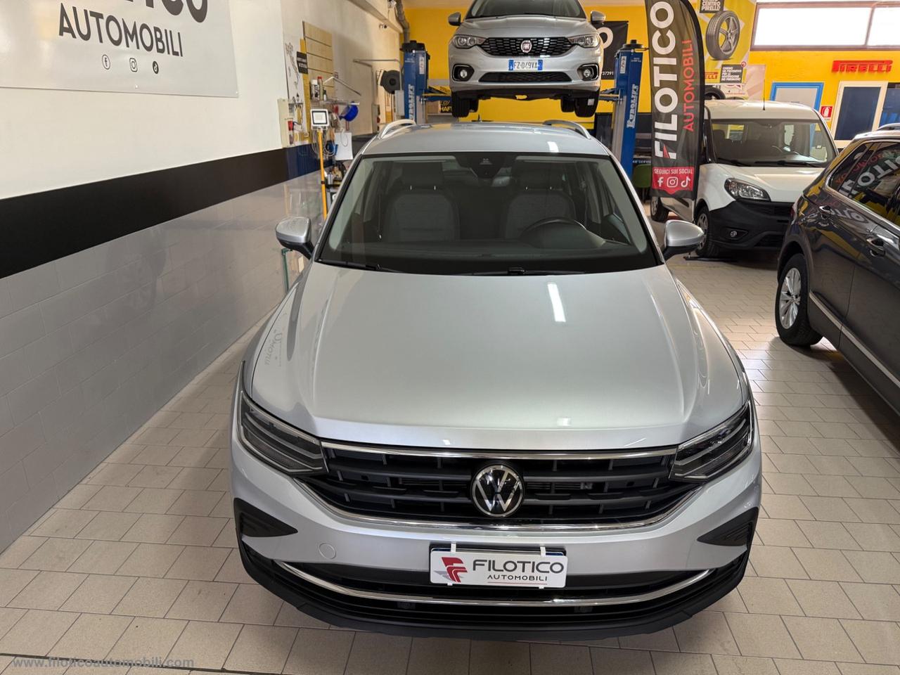 VOLKSWAGEN Tiguan 2.0 TDI 150CV SCR DSG Life KM 66236 - FARI FULL LED