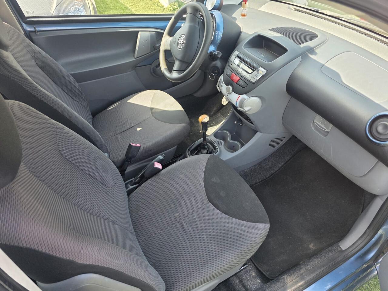 Toyota Aygo 1.0 12V VVT-i 3 porte