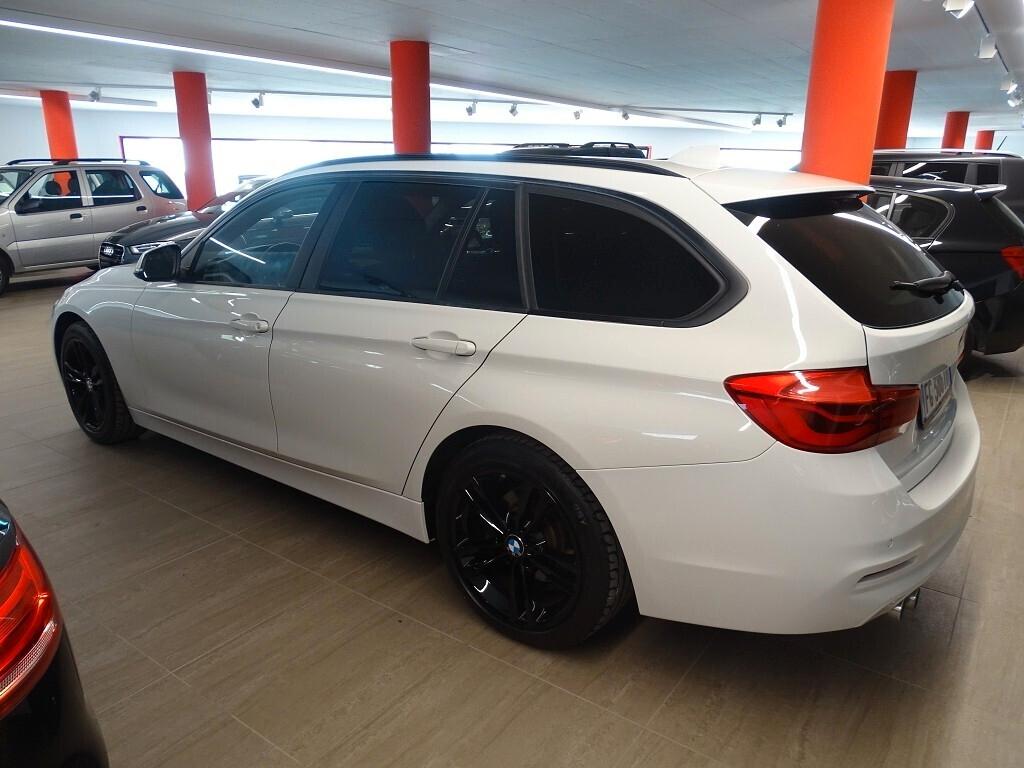 BMW 320d Touring 4x4 Advantage 190 CV Euro 6