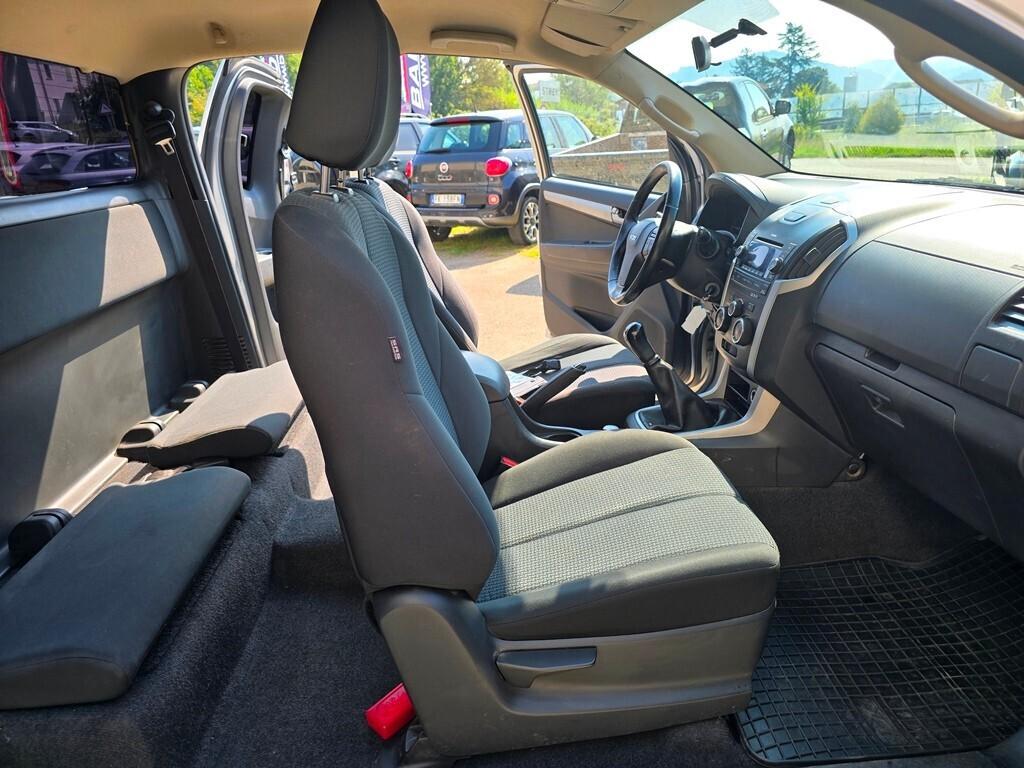 Isuzu D-Max 2.5 TDI 163CV SPACE CAB "LS"