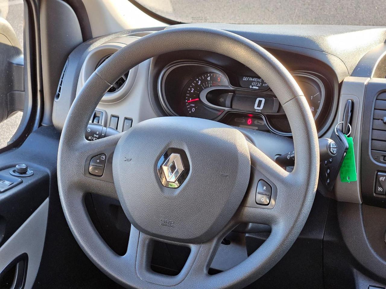 Renault Trafic T27 1.6 dCi 120CV S&S PL-TN Zen