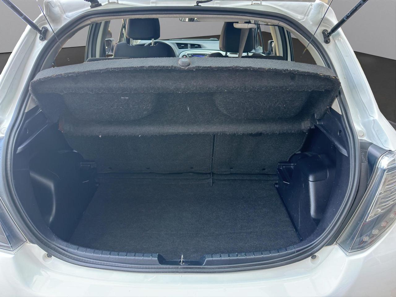Toyota Yaris 5p 1.5h Lounge+