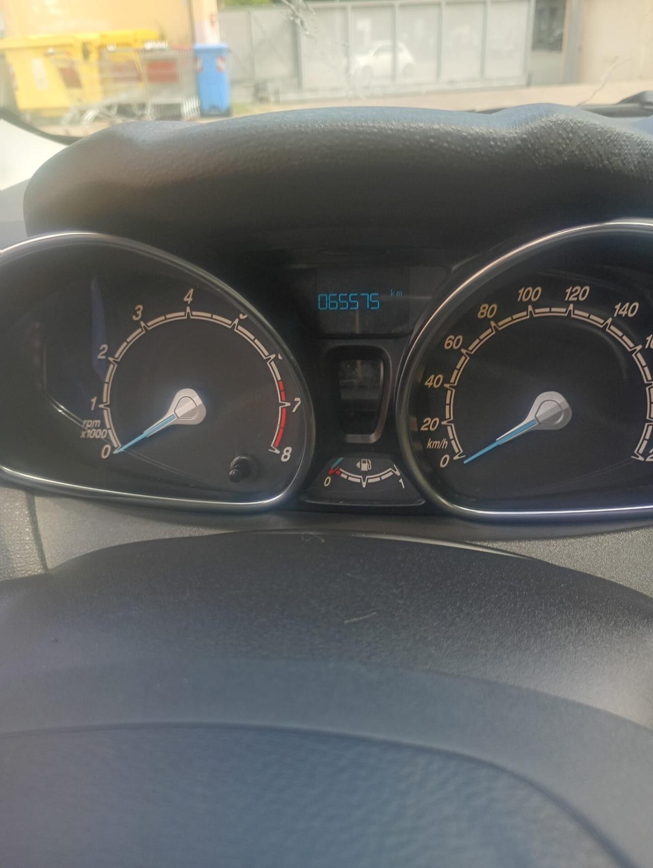 Ford Fiesta - APERTI AD AGOSTO