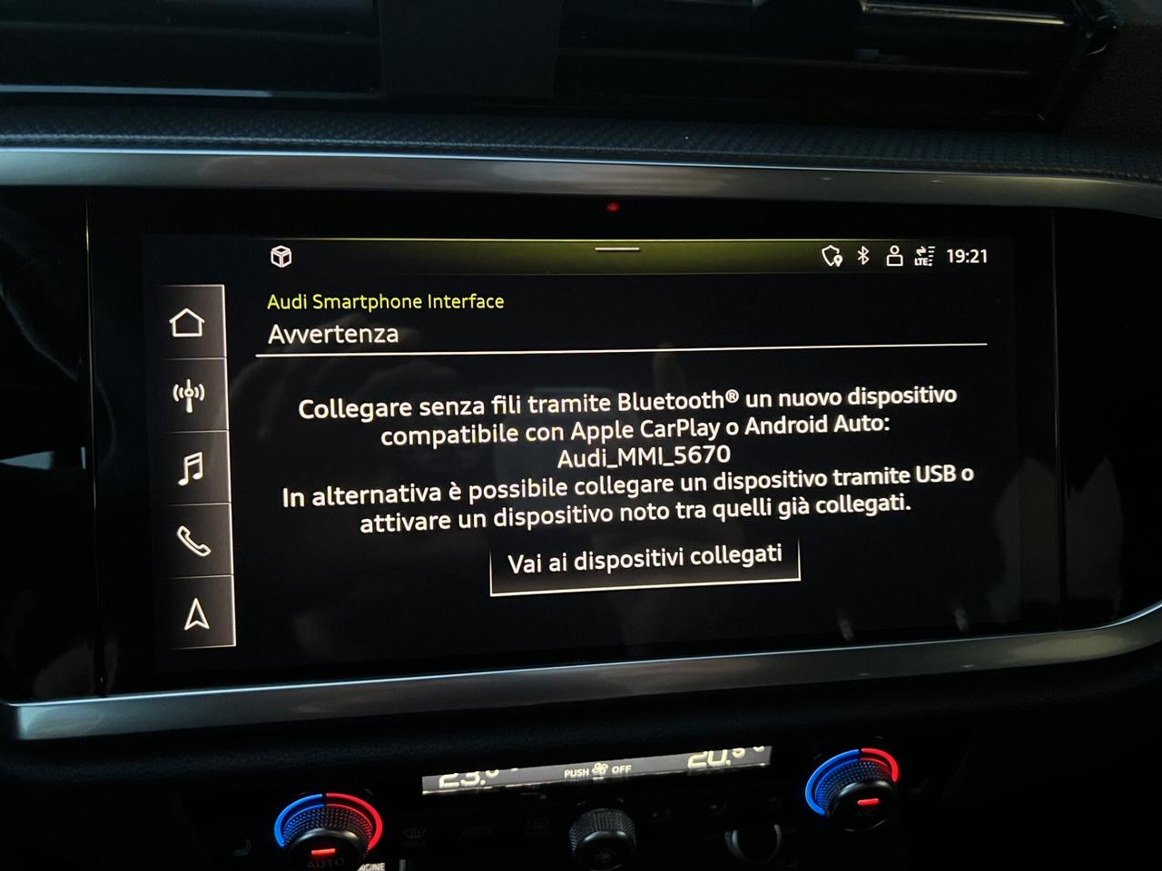 Audi Q3 Sportback 35 tdi s-tronic, S-line, 19", Look nero