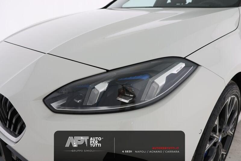 BMW Serie 1 120 48V MSport auto