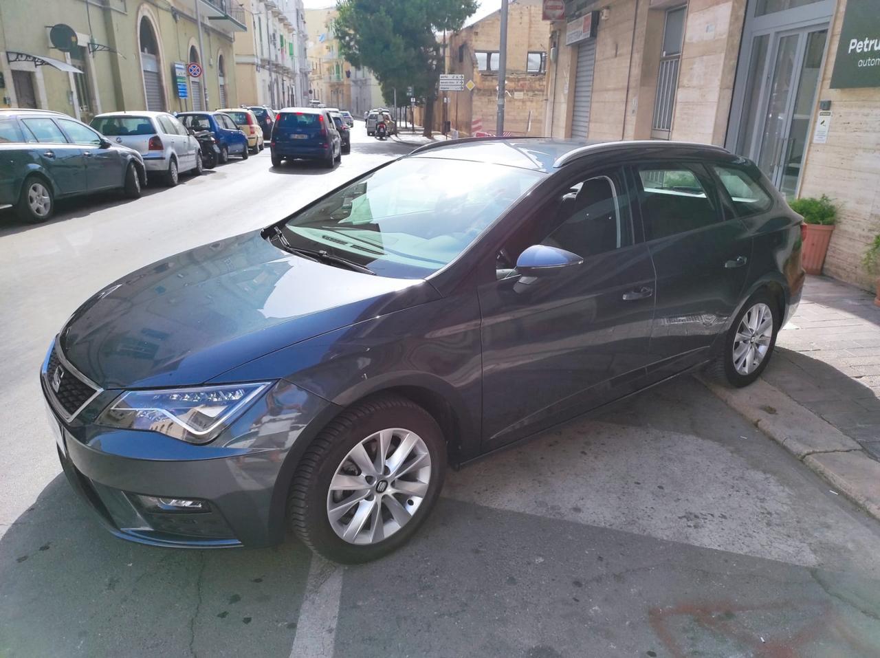 SEAT LEON ST 1.6 TDI 2020 LED/NAVI/UNIPRO/KMCERT