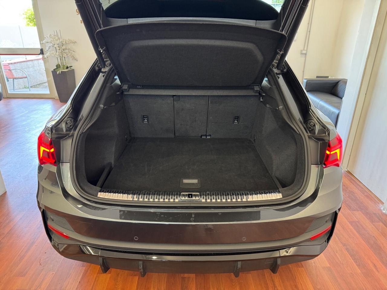 AUDI Q3 40 TDI QUATTRO S TRONIC S LINE / TETTO