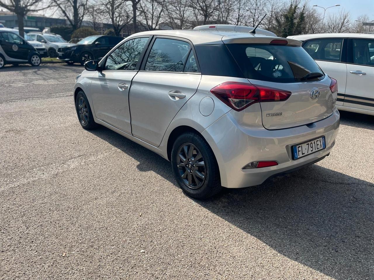 Hyundai i20 1.2 84 CV 5 porte Comfort